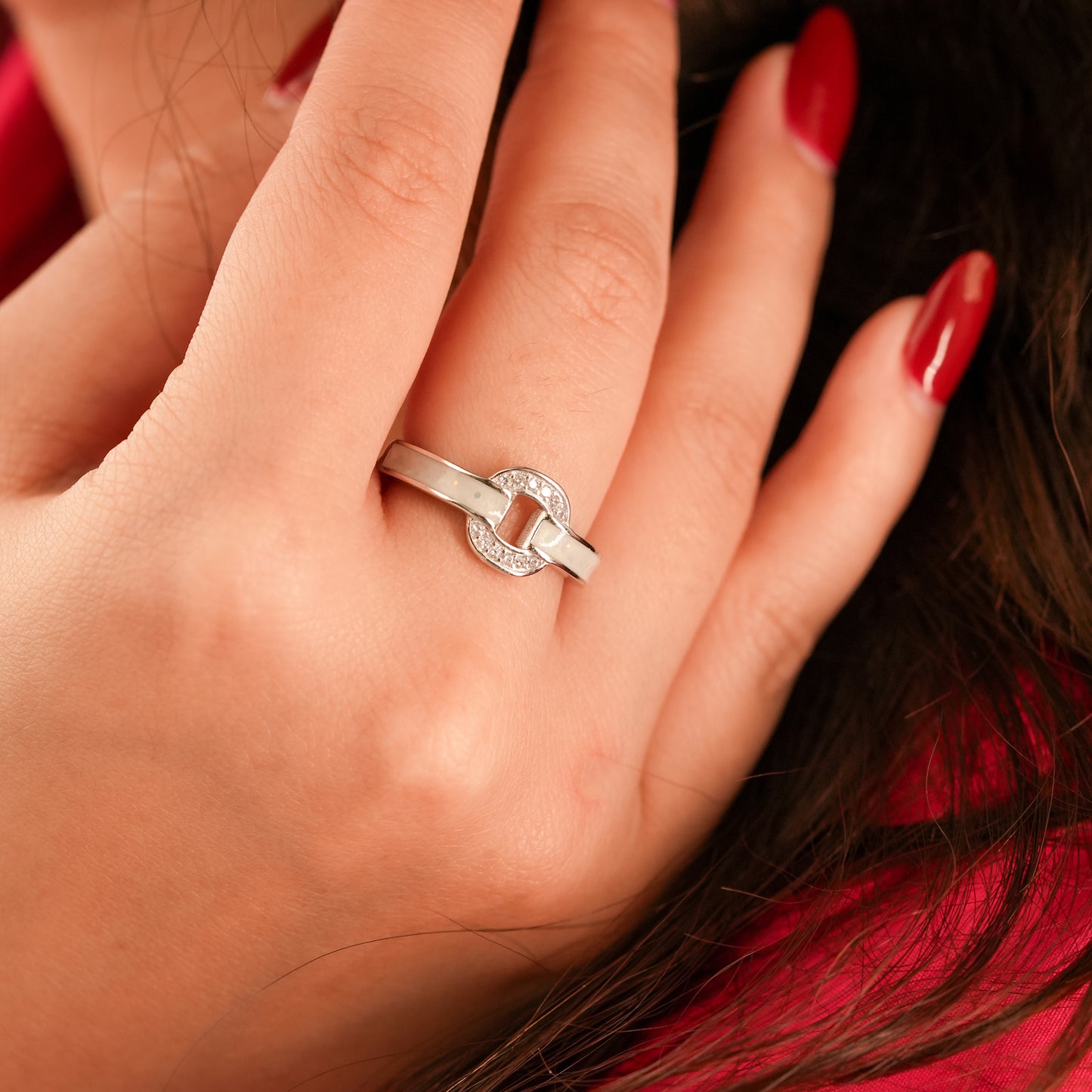Modern Link Luxe Ring