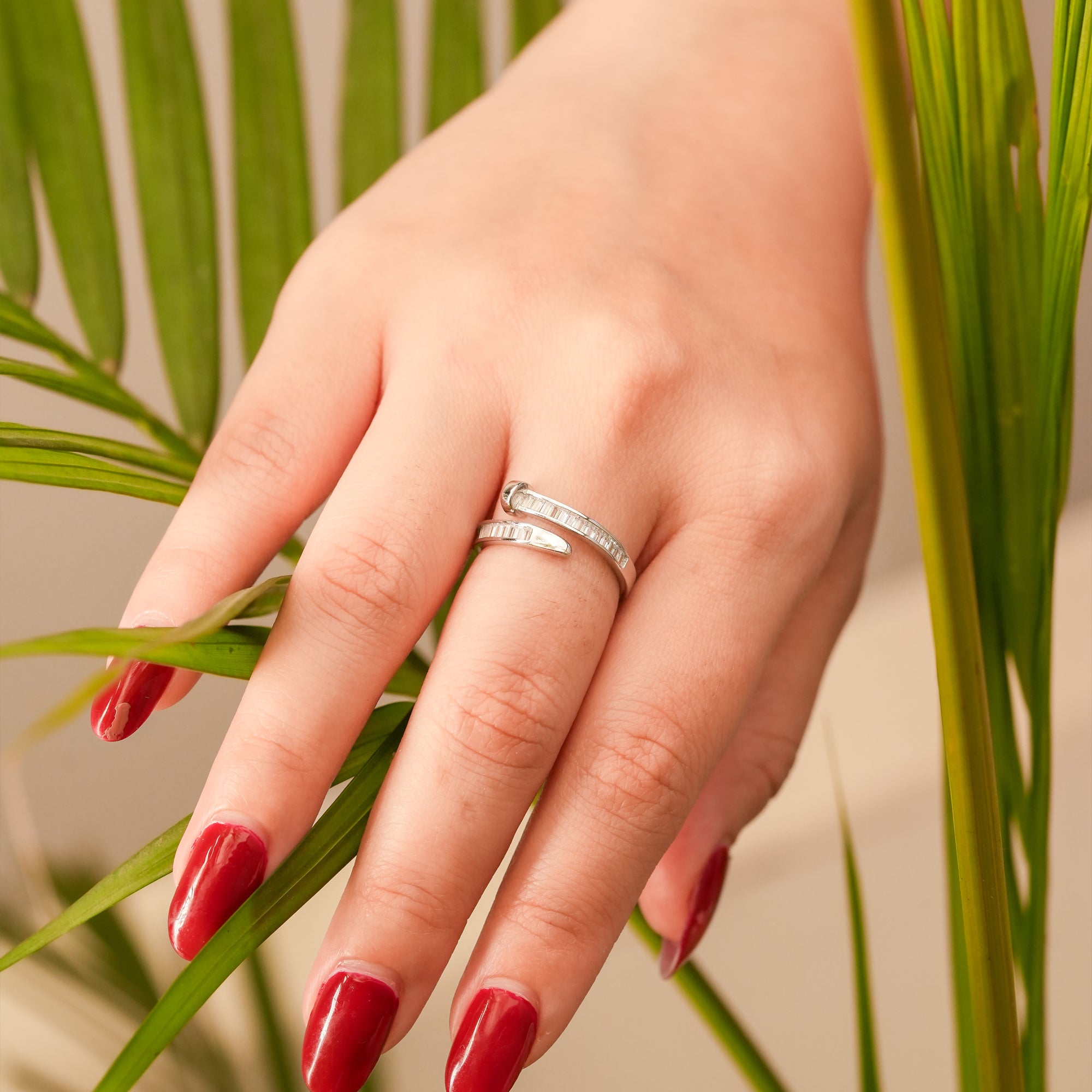 Silver Sleek Twist Ring