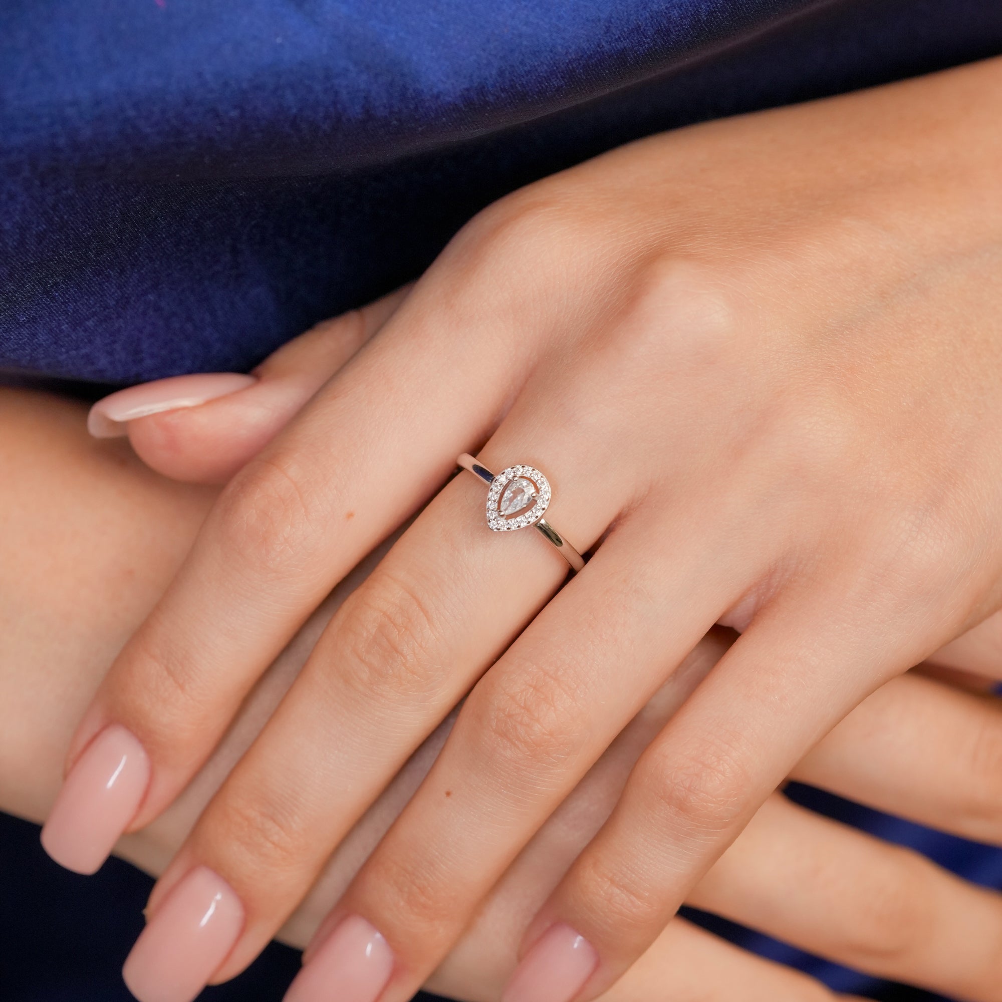 Lustre Élan Jewelry Set