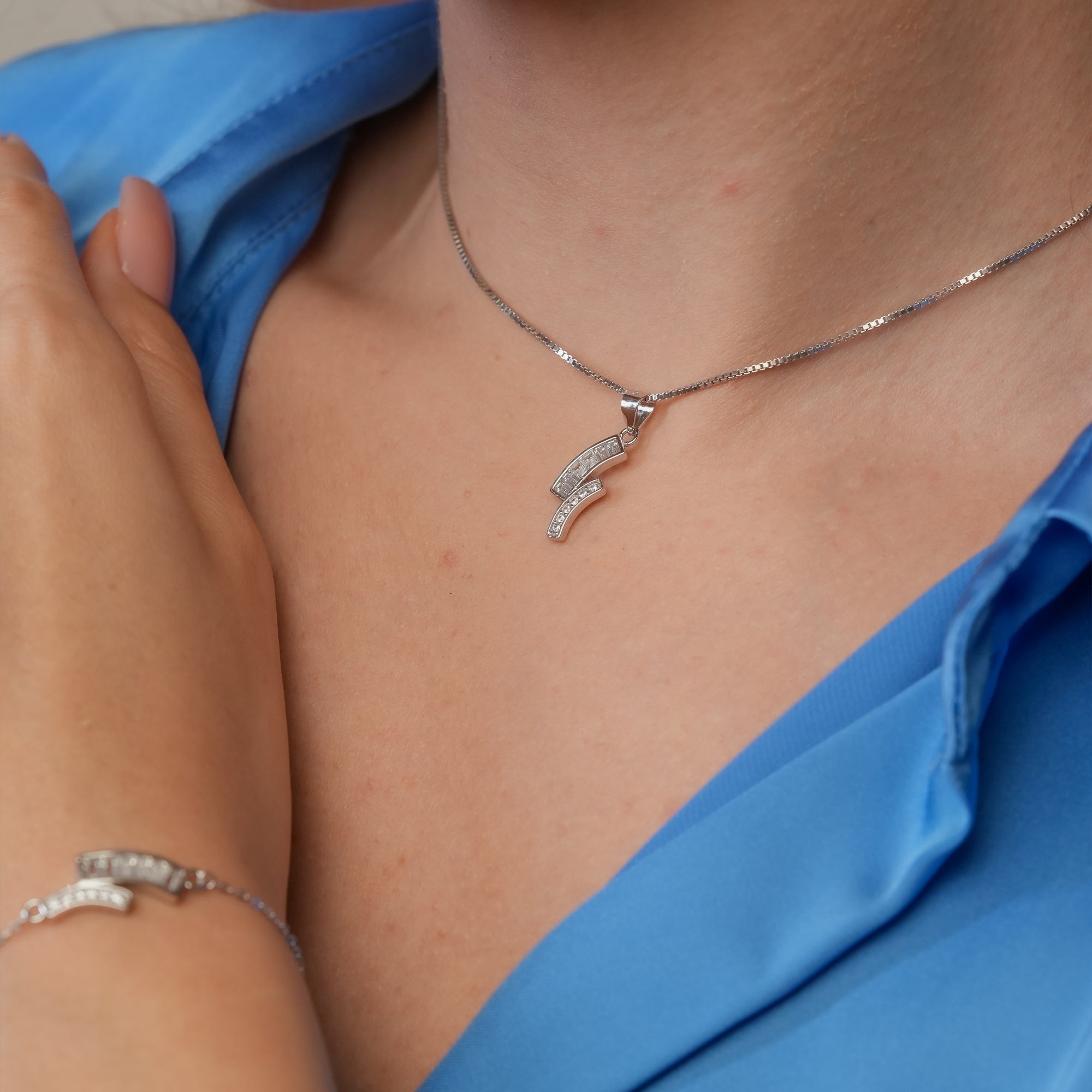 Luxe Wave Jewelry Set