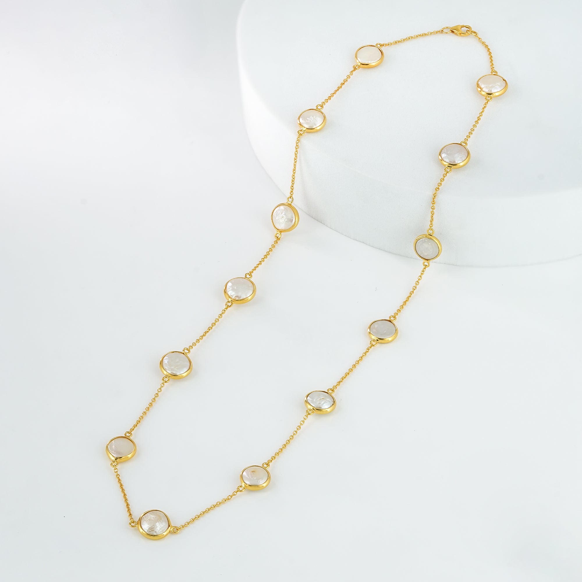 The Lumière Pearl Cascade Chain - Natural Freshwater Button Pearls 18kt Gold Plated Sterling Silver