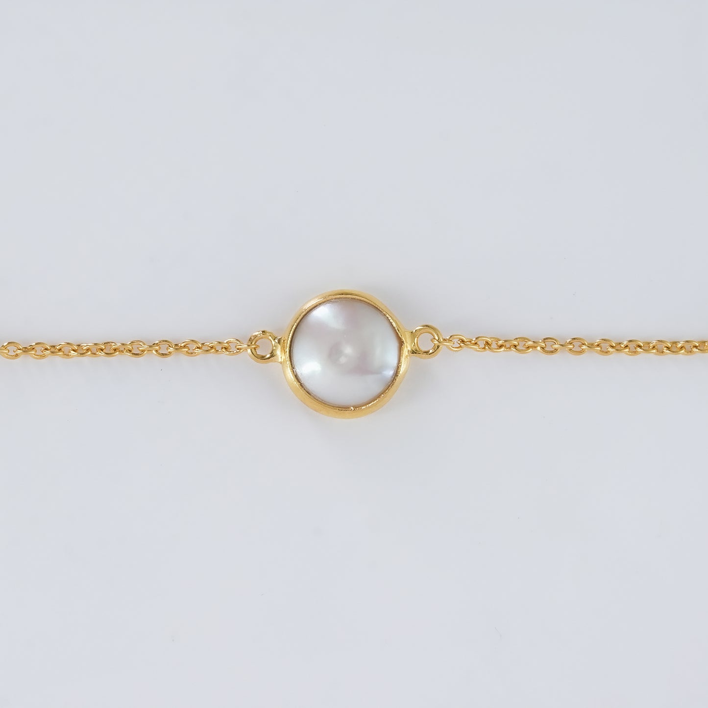 The Lumière Pearl Cascade Chain - Natural Freshwater Button Pearls 18kt Gold Plated Sterling Silver