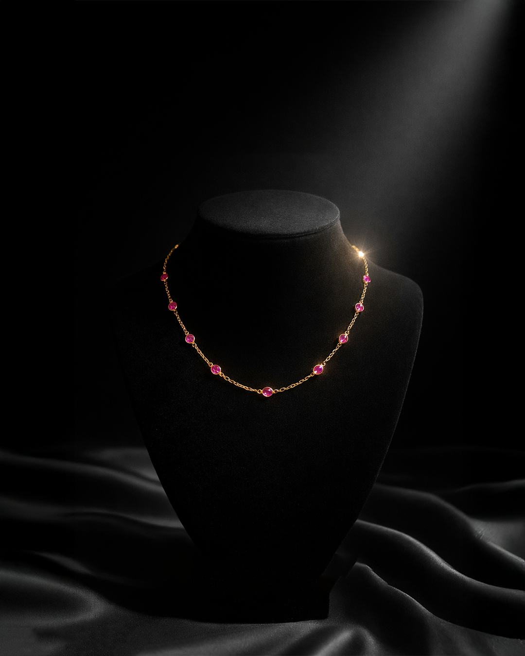 Ruby Charm Choker with Pear Rubies in 18K Gold-Plated 925 Silver